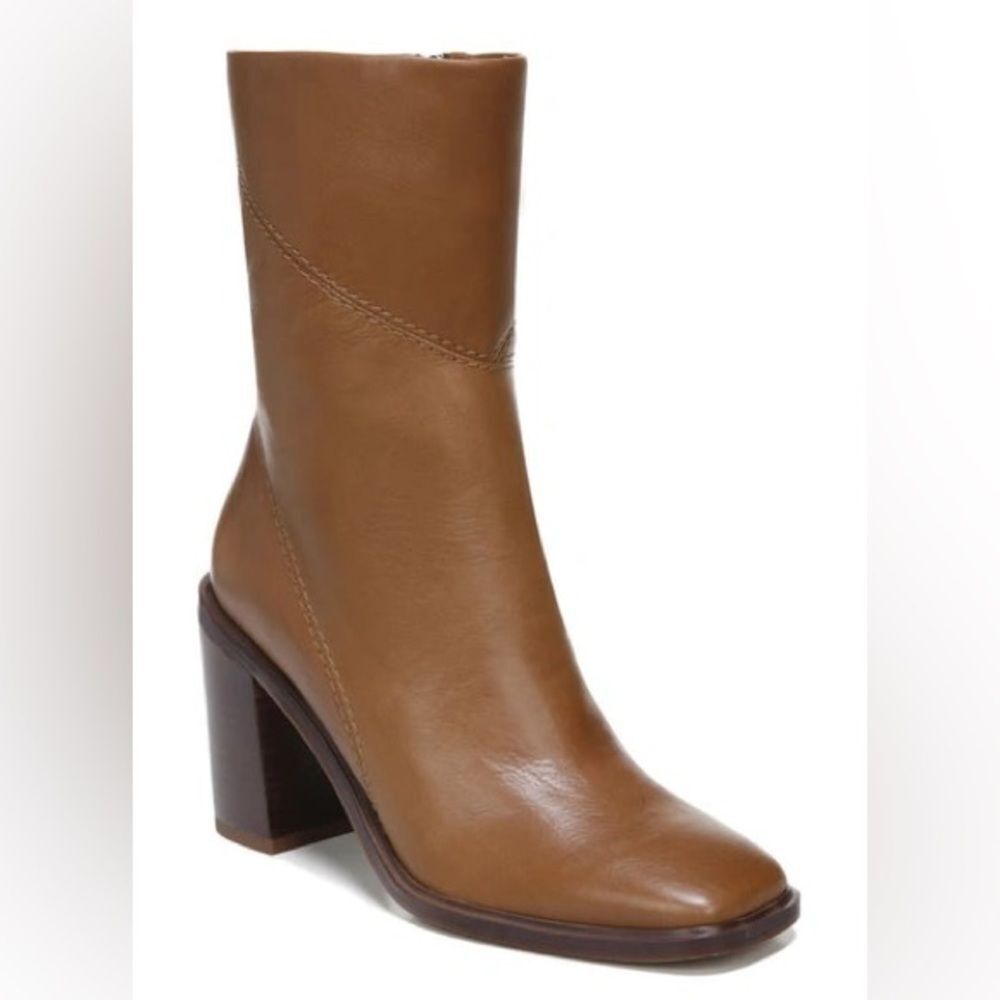 FRANCO SARTO Stevie Bootie In Hazelnut Leather